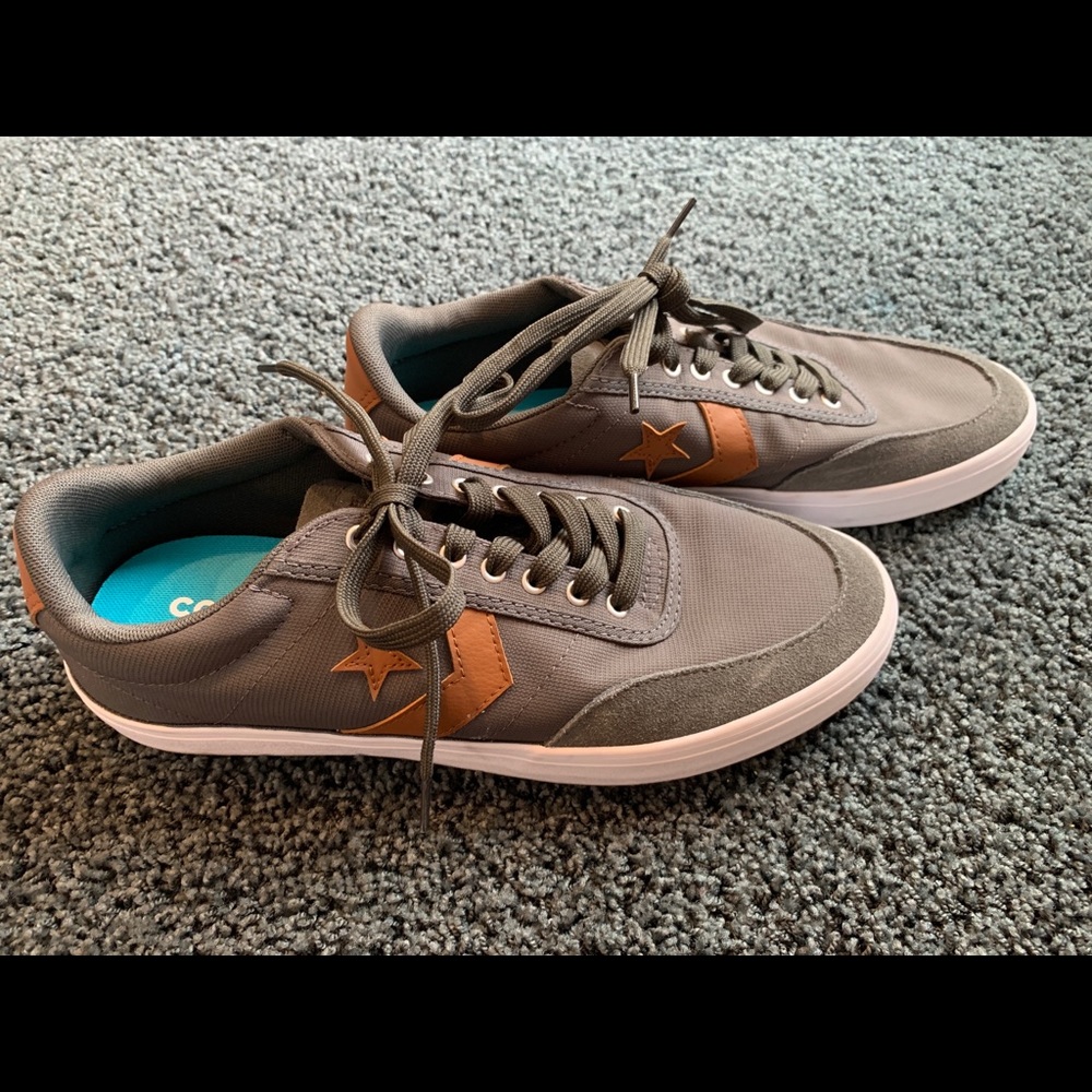 Mens Converse - Size 11